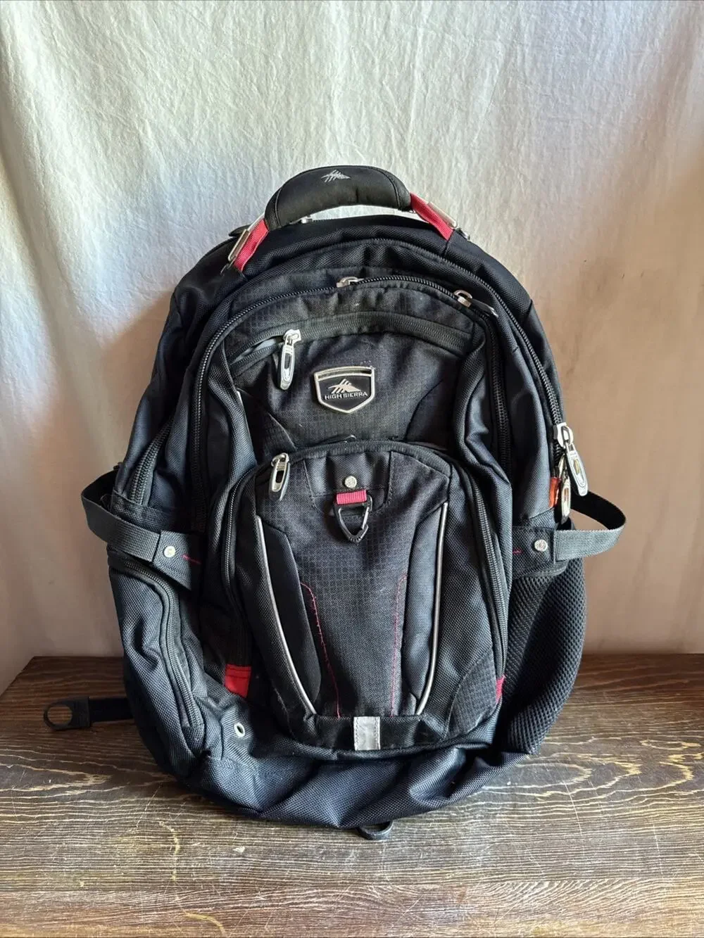 High Sierra Elite Laptop Backpack Black Red Airflow Suspension